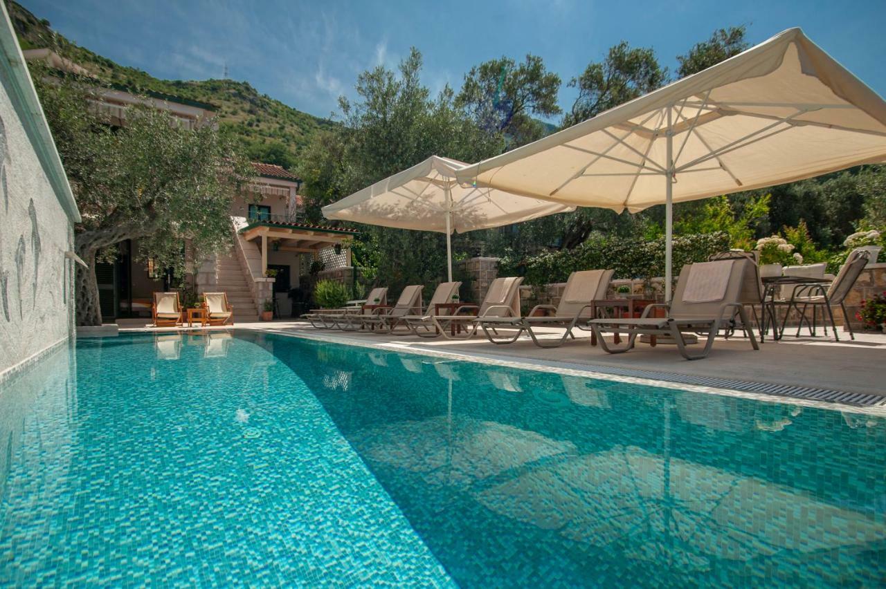 Villa Stevan Sveti Stefan Bagian luar foto