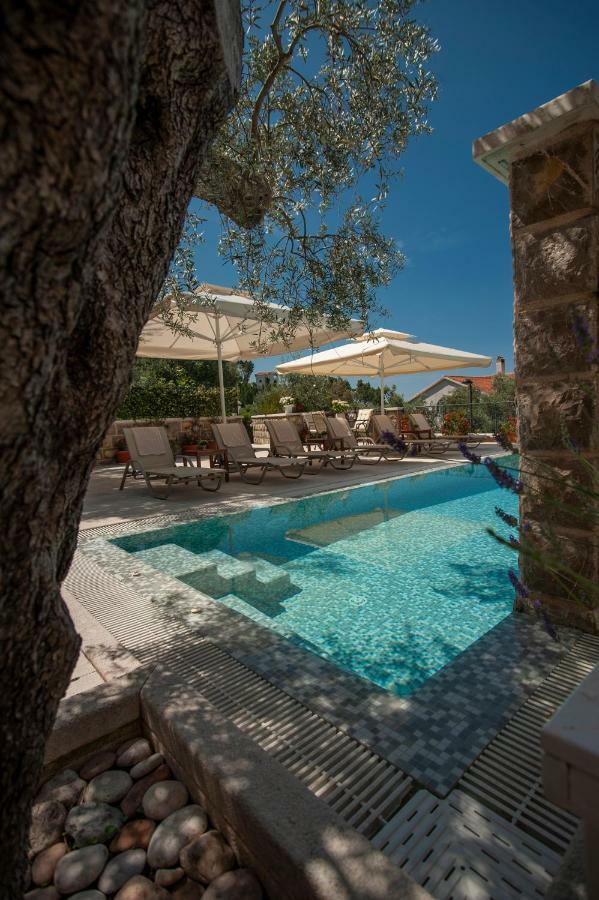 Villa Stevan Sveti Stefan Bagian luar foto